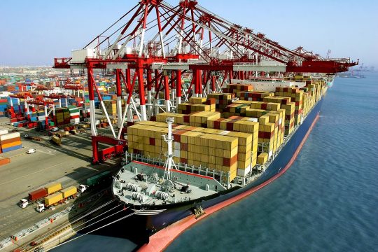 How Maritime Transport Contributes to Global Trade